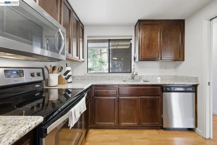 1701 Calais Ct, Hayward, California 94541 — photo 4