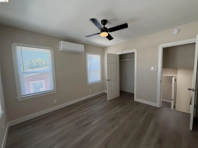 1225 Pine St, Pittsburg, California 94565-2747 — photo 4