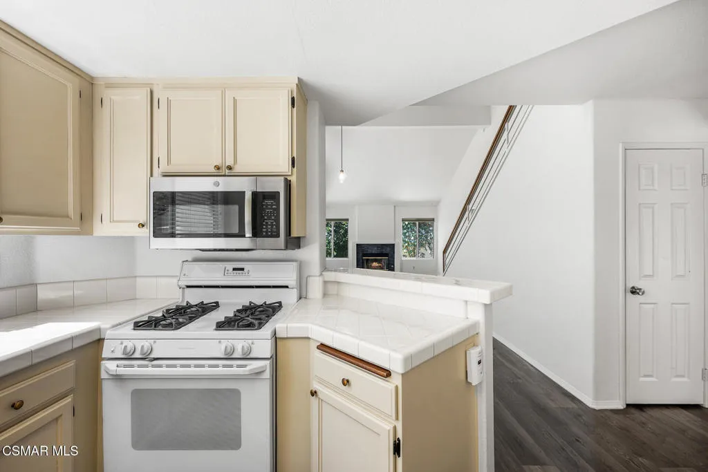 850 Vista Arriago-16