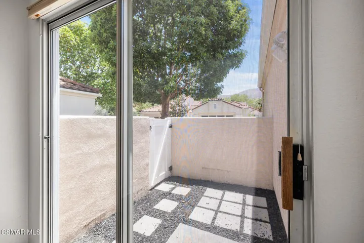 850 Vista Arriago-21