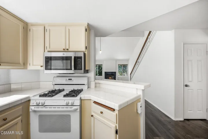 850 Vista Arriago-16