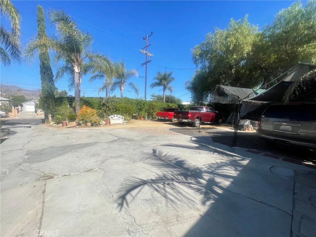 7751 Arvilla Avenue, Sun Valley, California 91352 — photo 4