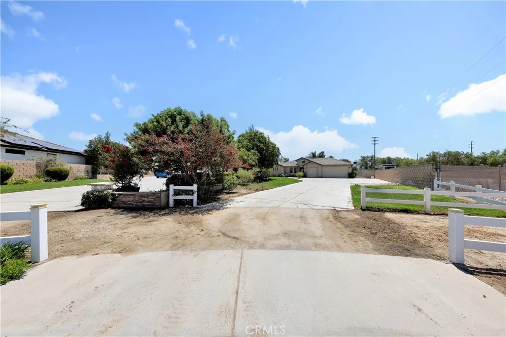 4116 Equestrian, Norco, California 92860 — photo 4