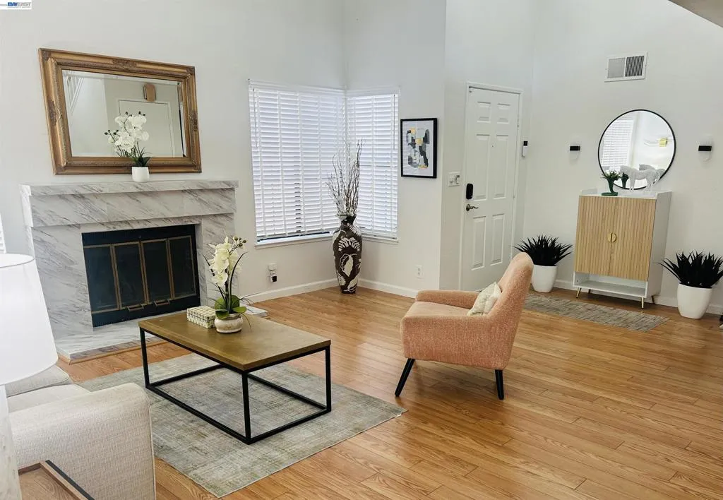 3560 E Mcsherry Way, Alameda, California 94502 — photo 4