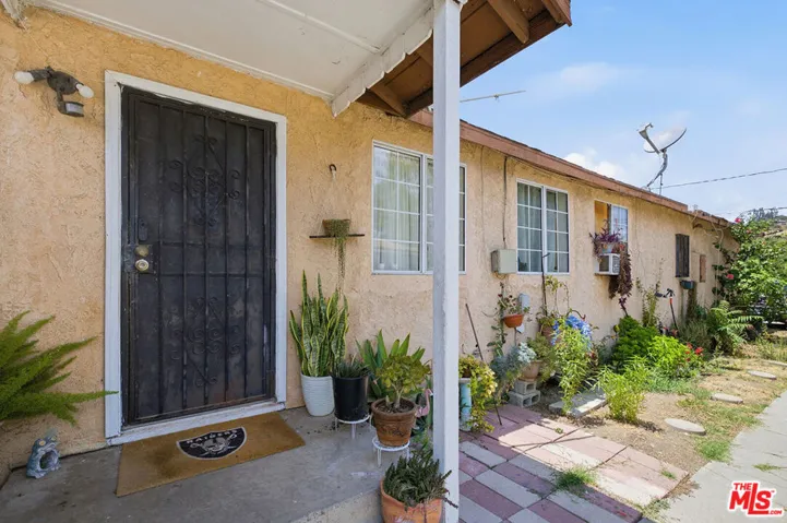 1250 Murchison Avenue, Pomona, California 91768 — photo 5