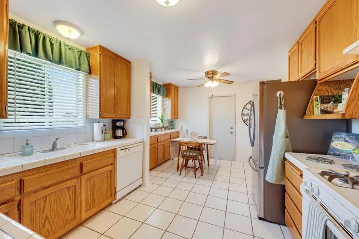 7250 Harding Cir. Buena Park