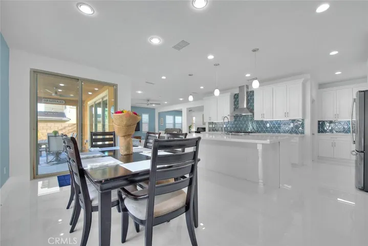 Informal dining area