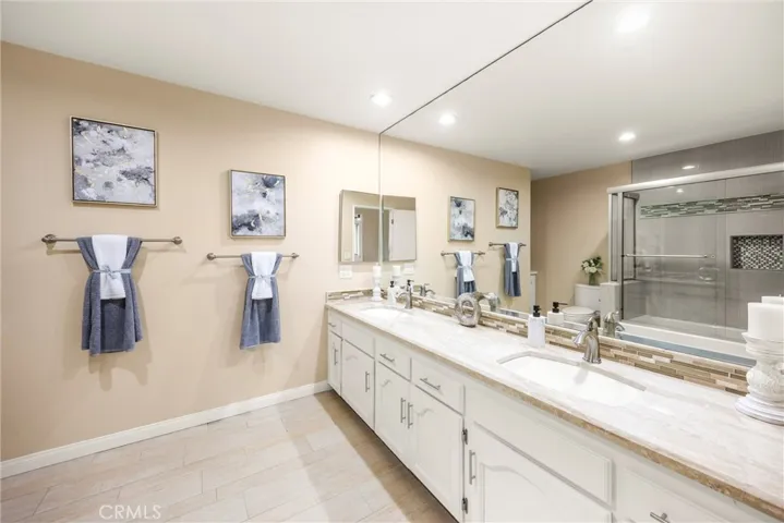 Hall Bathroom