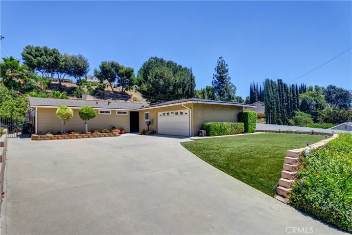 1966 front yard