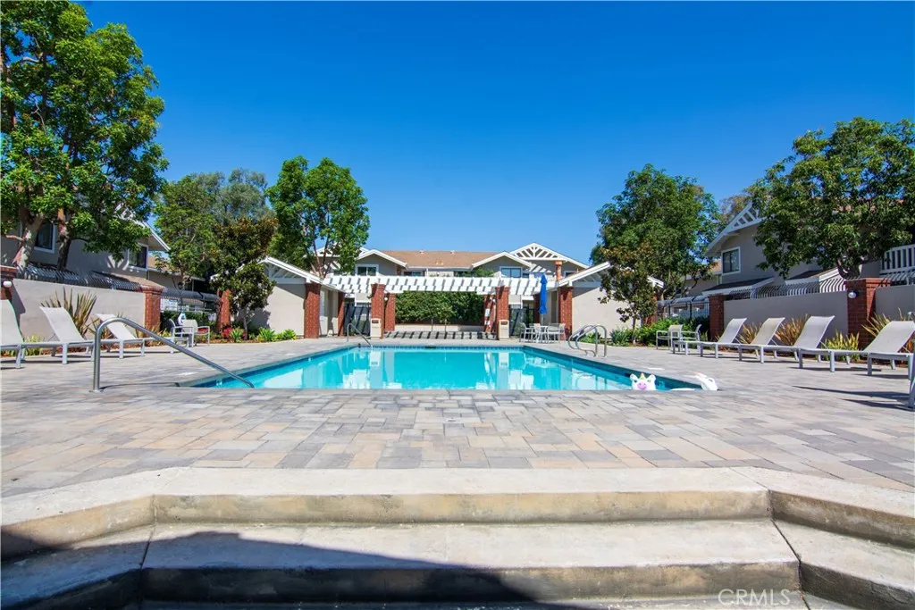 Association Pool