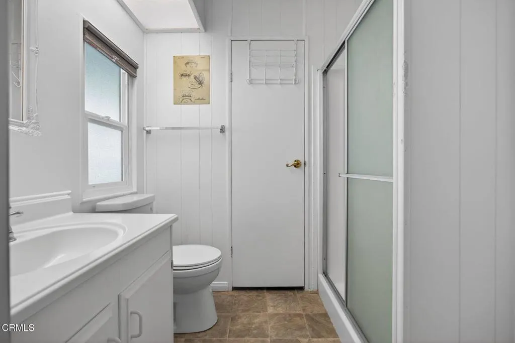 Bedroom 2 Bathroom Bedroom 2 Bathroom