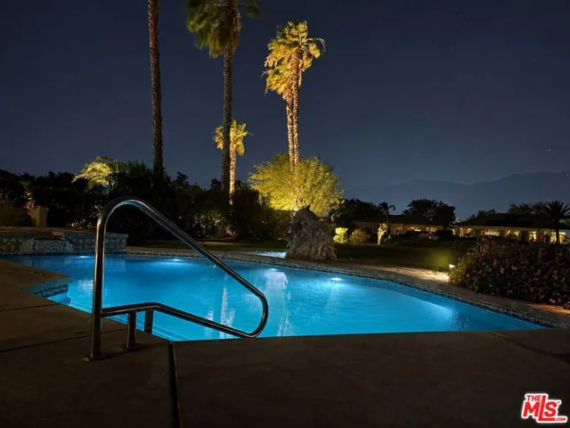 Amazing Evenings Poolside!