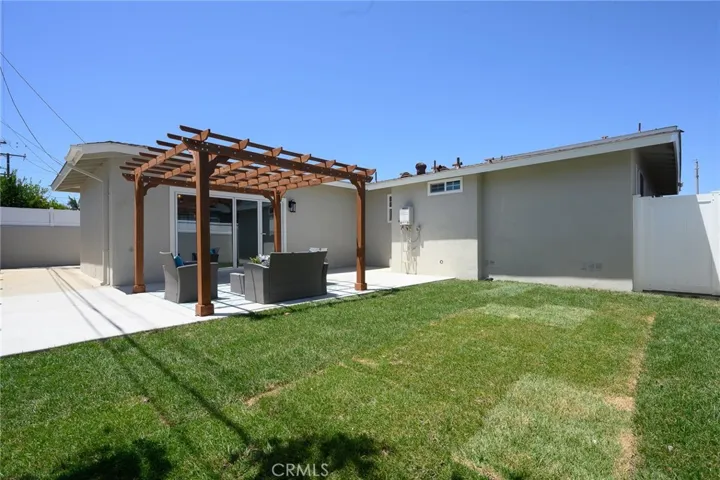 Private enclosed backyard perfect for fun and entertaining