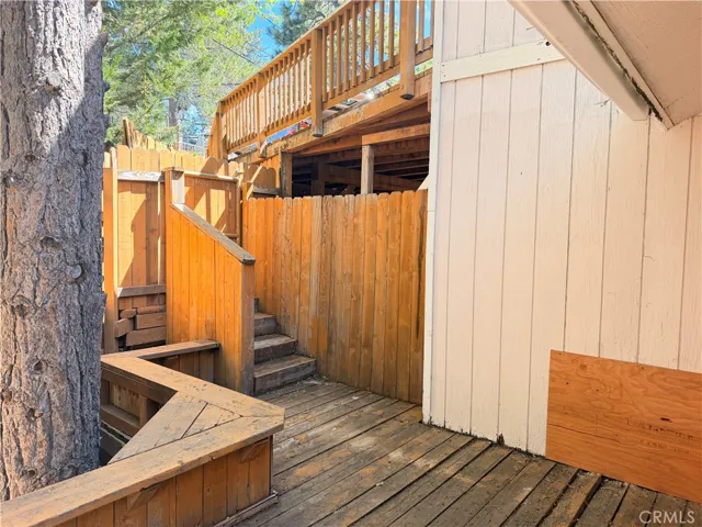 Side deck