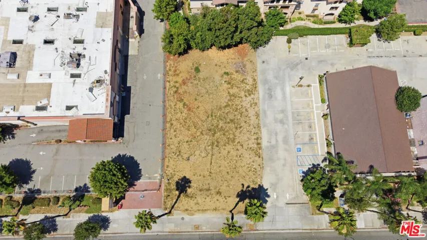 1447 S Garey Ave, Pomona, California 91766 — photo 5