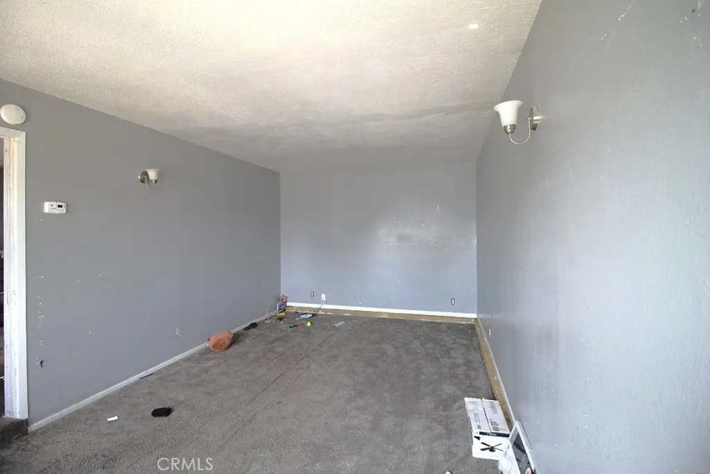 610 Chateau, Barstow, California 92311 — photo 4