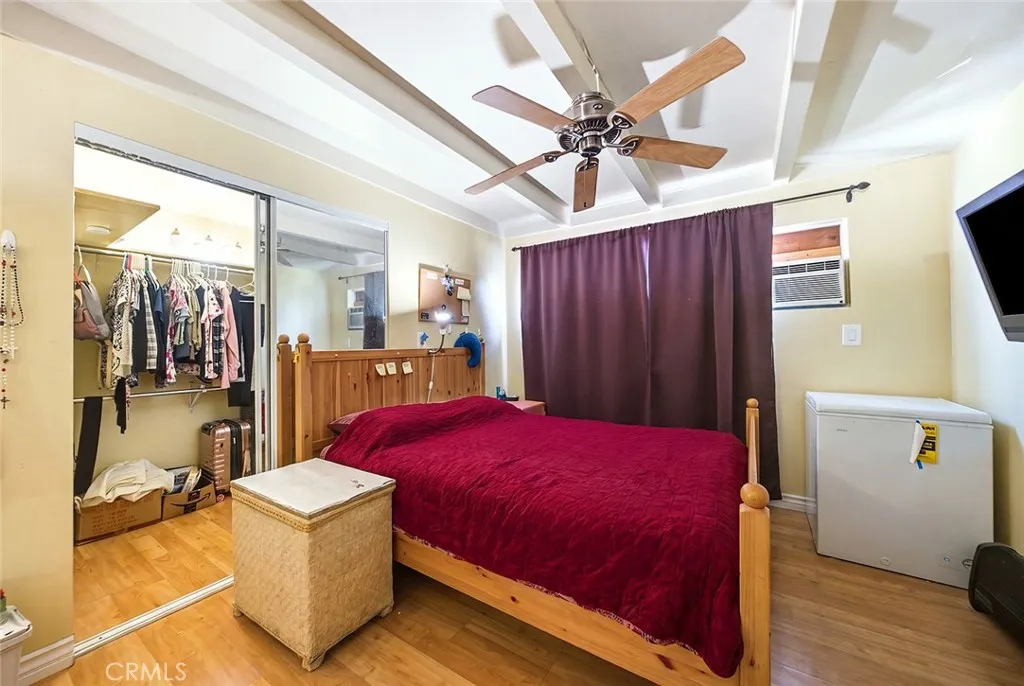 Photo Decluttered virtually to show potential