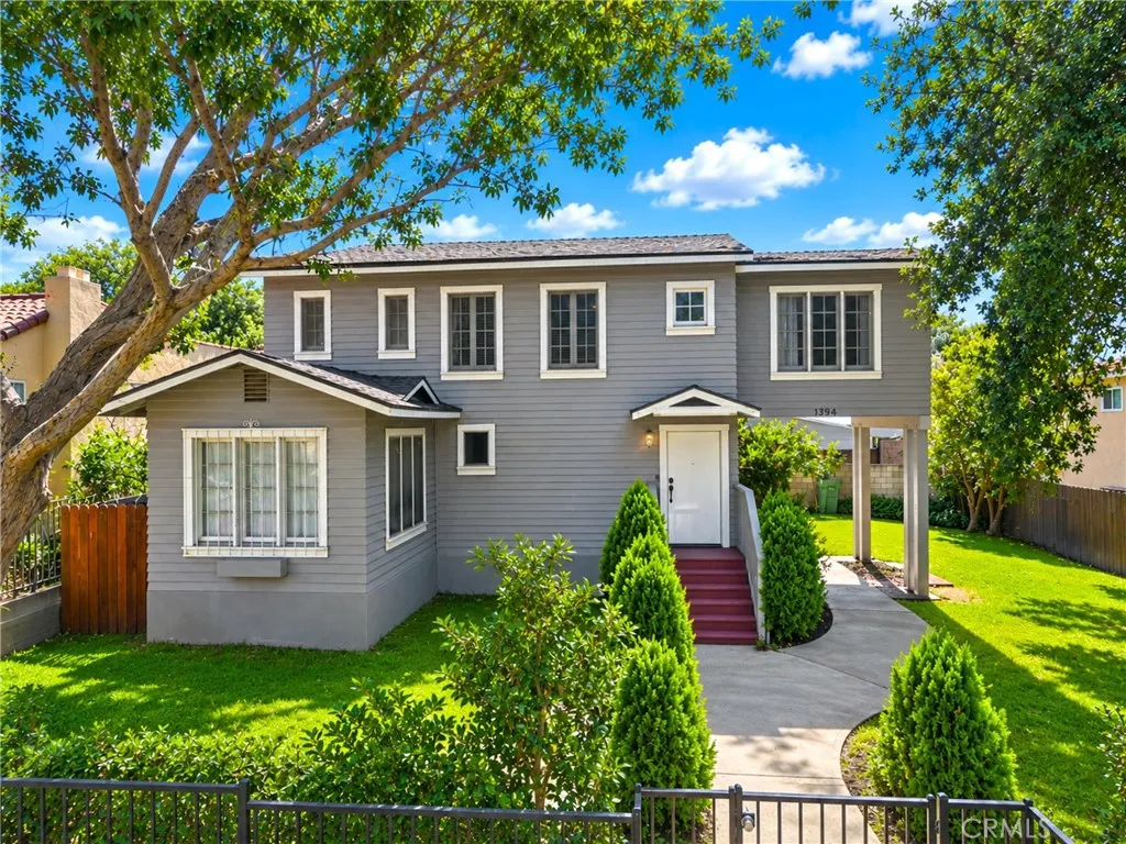 1394 N Raymond 2