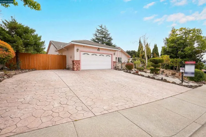 1220 Fascination Cir, Richmond, California 94803 — photo 5