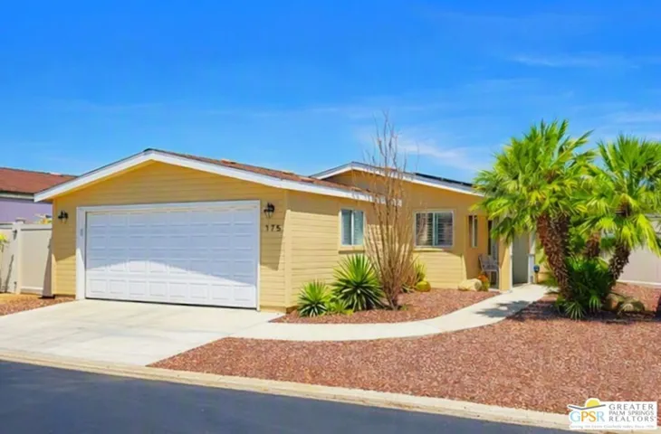 Wonderful Active Desert Living