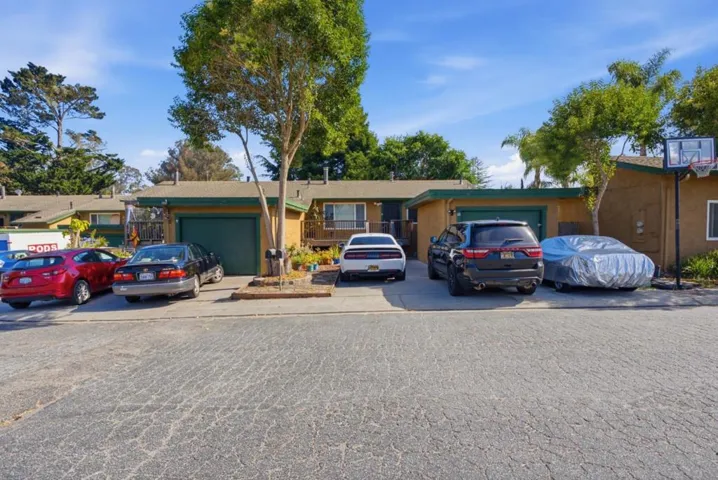 1584 Chanticleer Avenue, Santa Cruz, California 95062 — photo 5