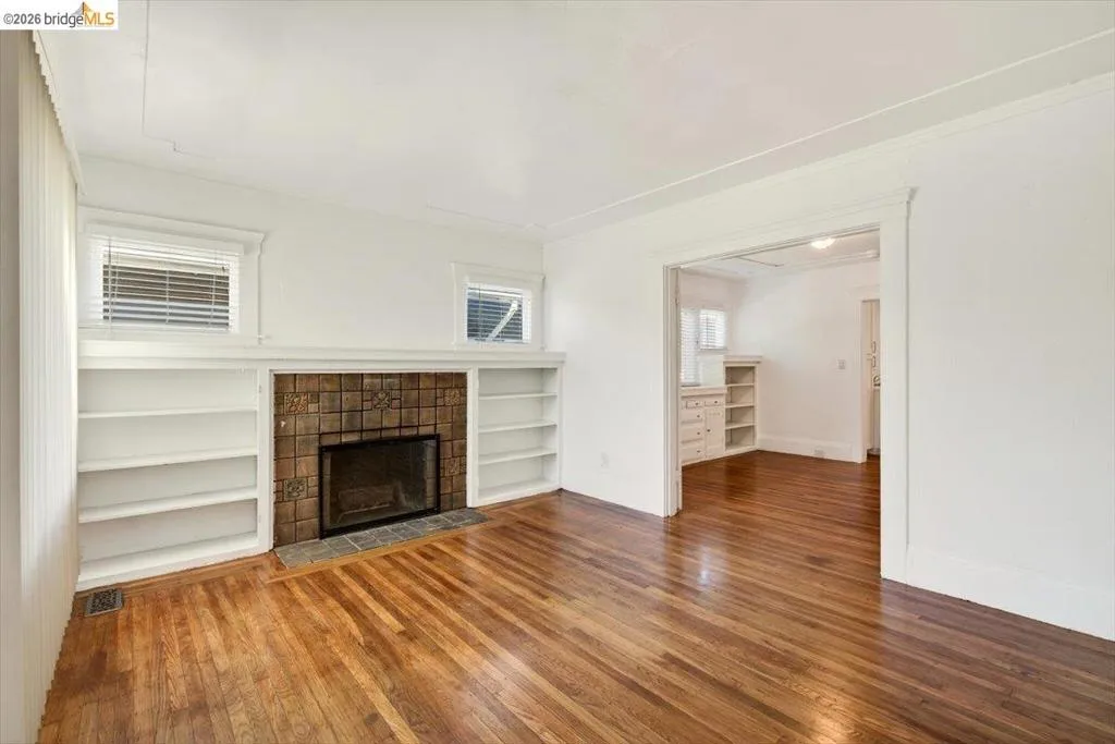 1070 Aileen St, Oakland, California 94608 — photo 5