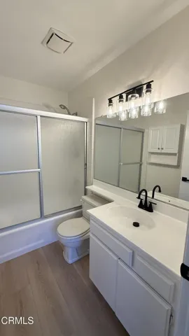 Secondary Bath