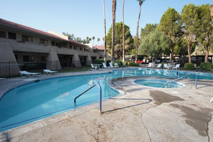 pool2
