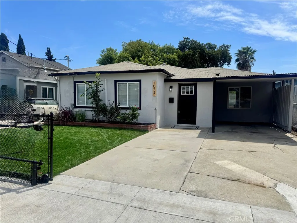 1024 W 220th