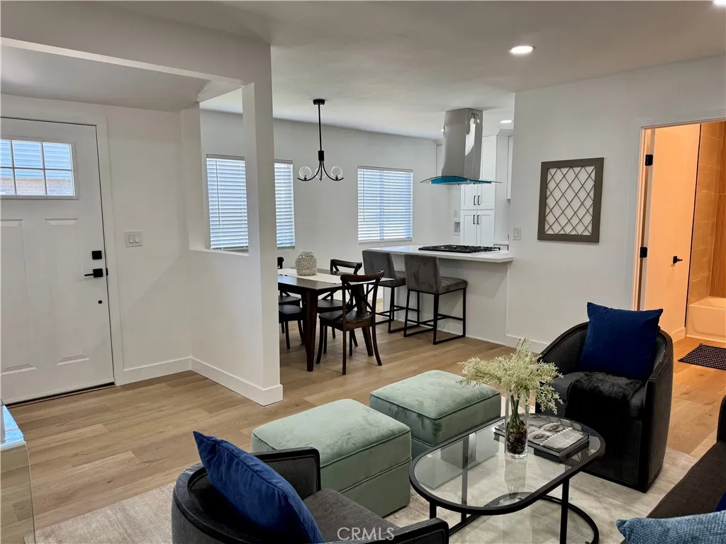 1024 W 220th, Torrance, California 90502 — photo 5