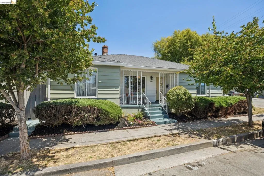 904 Wilson Avenue.