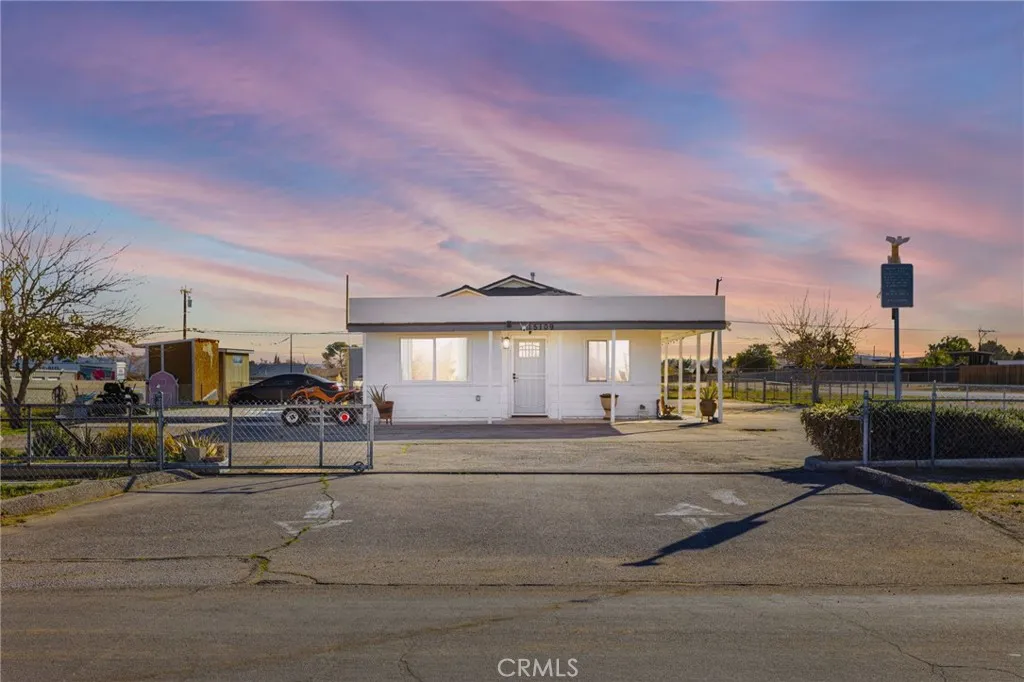 15109 Anacapa Rd