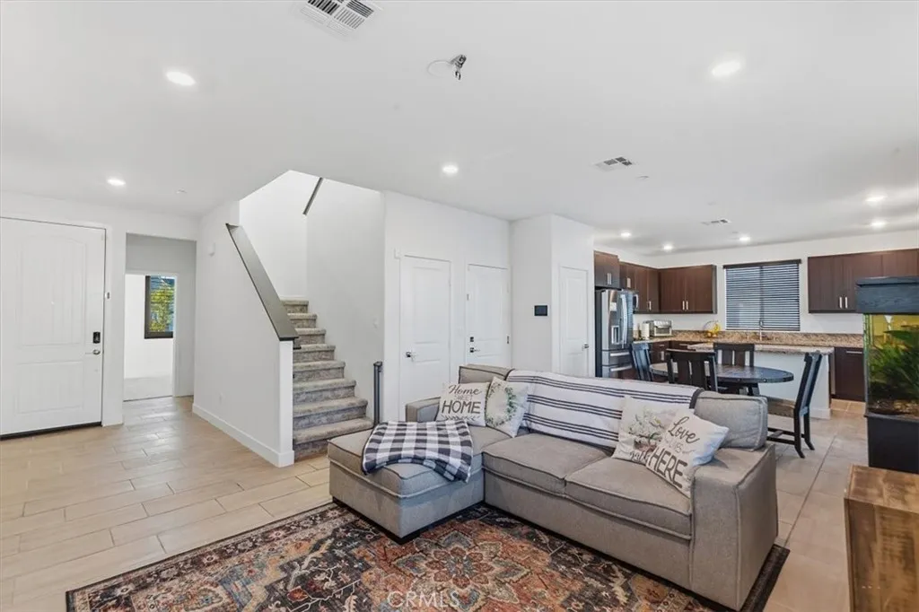 385 Cachuma Court, Rialto, California 92377 — photo 5