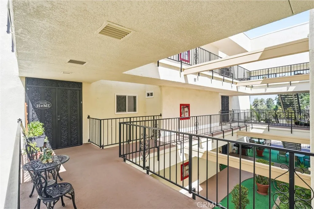 2355 Via Mariposa W 2c, Laguna Woods, California 92637 — photo 4