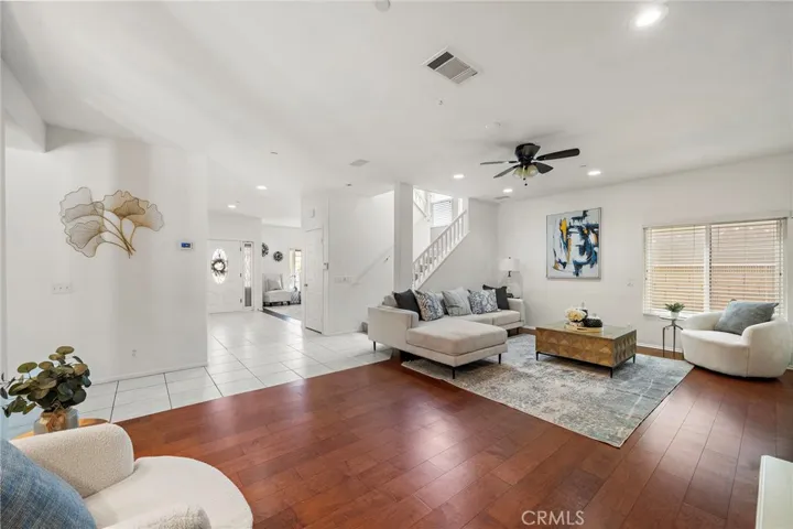 Open entry way leads you to the family room