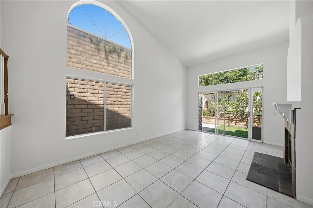 998 Lotus Circle, San Dimas, California 91773 — photo 4