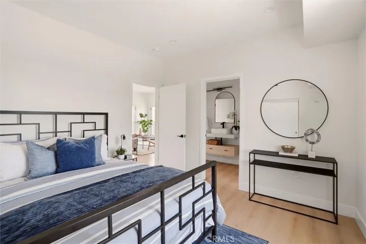 Second level bedroom