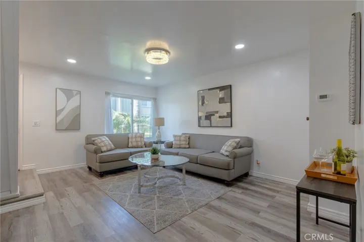 Spacious living room