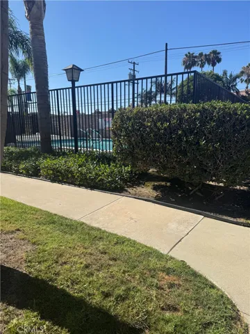 Community pool