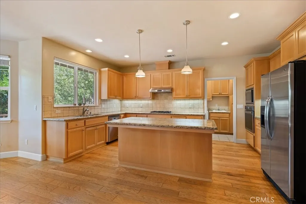 595 Red Cloud, Paso Robles, California 93446 — photo 5