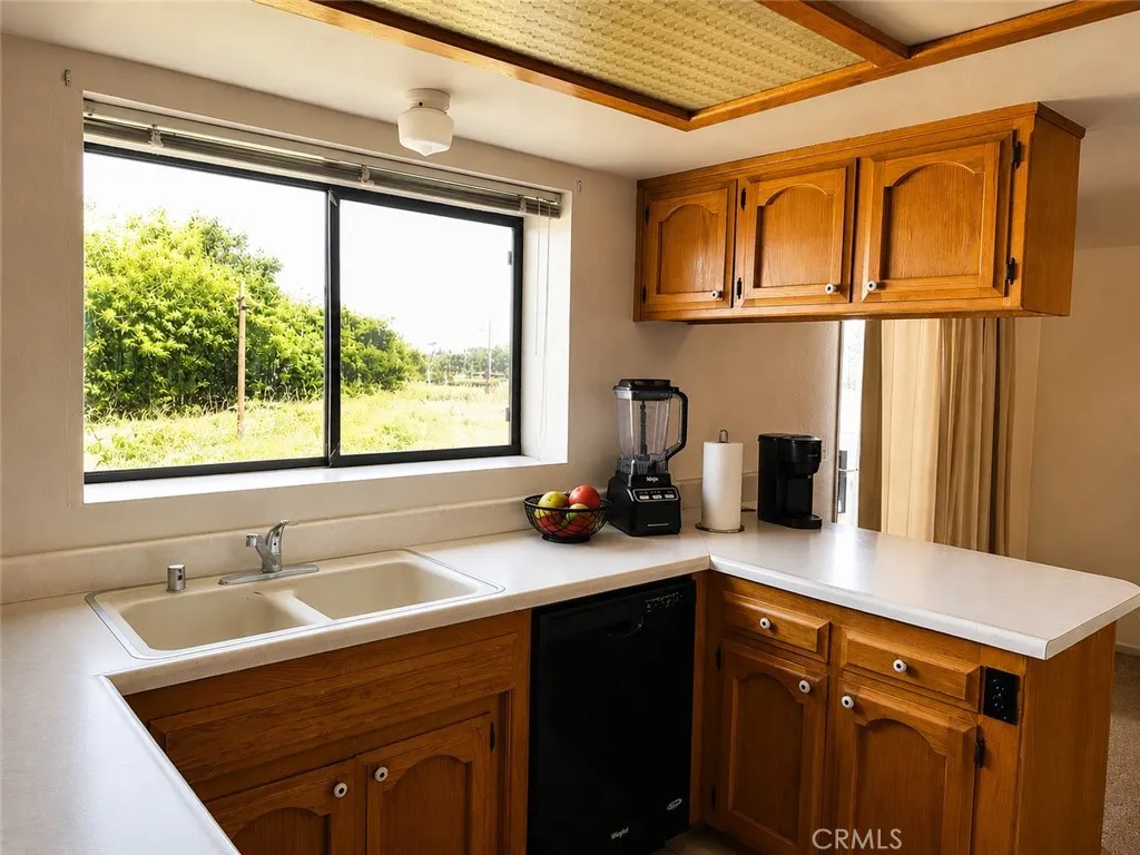 5430 Fa-rousse, Paso Robles, California 93446 — photo 4