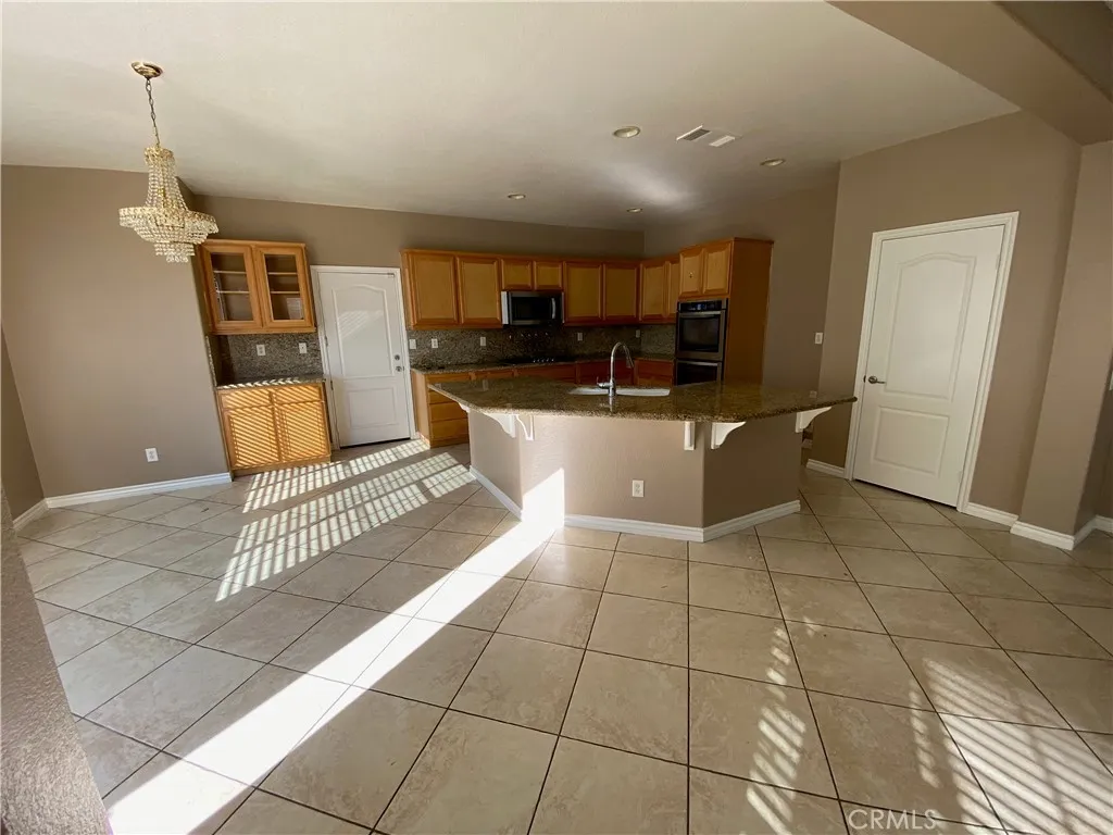 12743 Wine Cellar Court, Rancho Cucamonga, California 91739 — photo 5