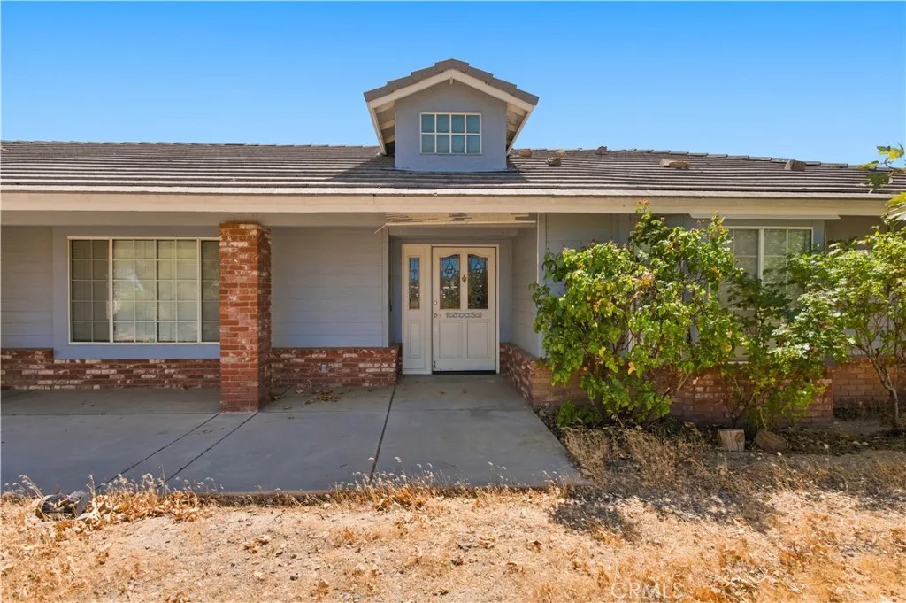8451 Sky Harbor, Phelan, California 92371 — photo 5