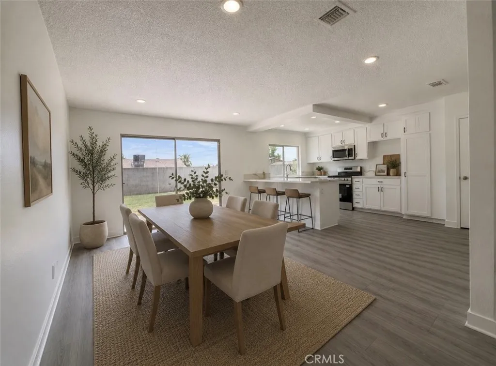 DINNING/KITCHEN VIRTUALY EDITED