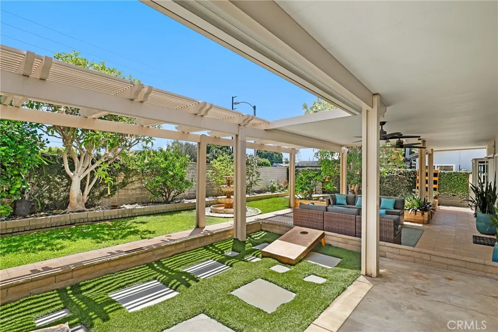 21052 Amberwick Lane, Huntington Beach, California 92646 — photo 4