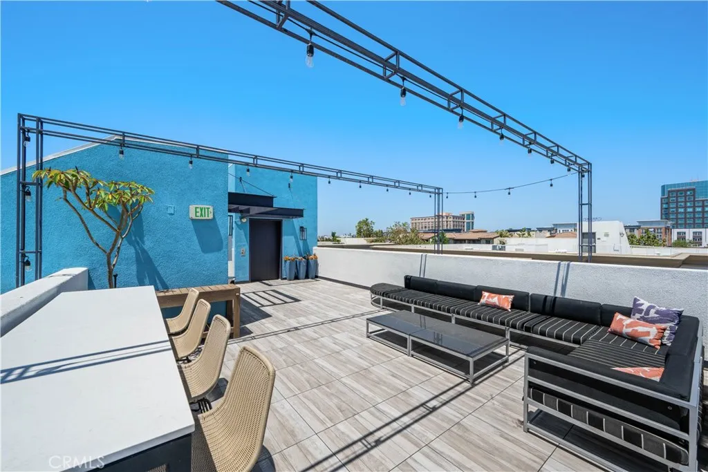 Rooftop Deck