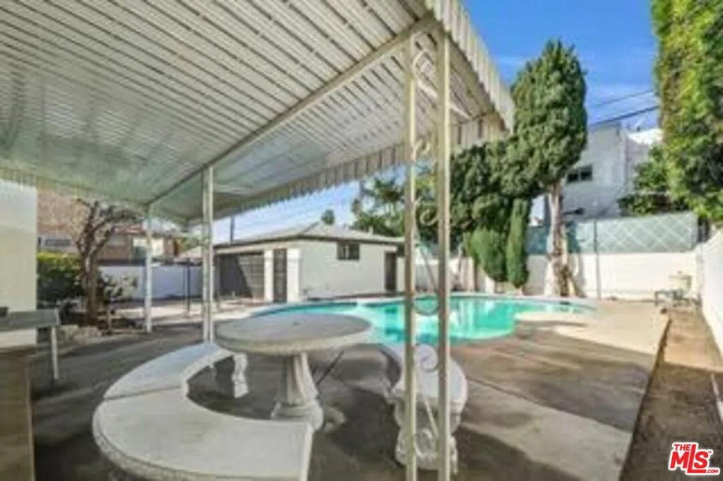 relax on the shady patio