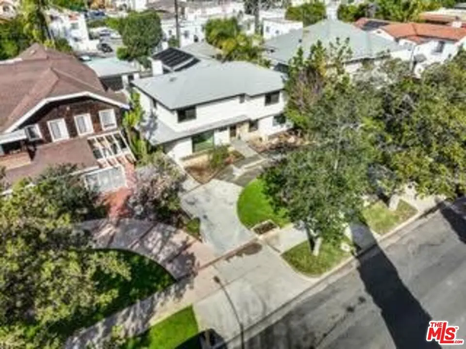 walkable neighborhood