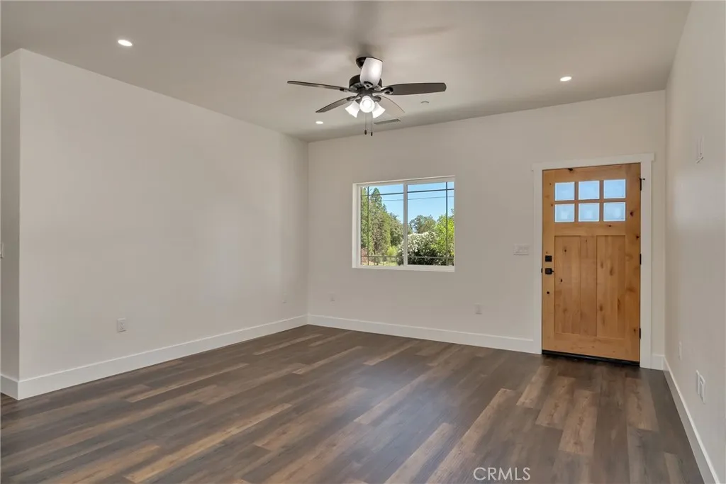 1647 Wee Dell, Paradise, California 95969 — photo 5