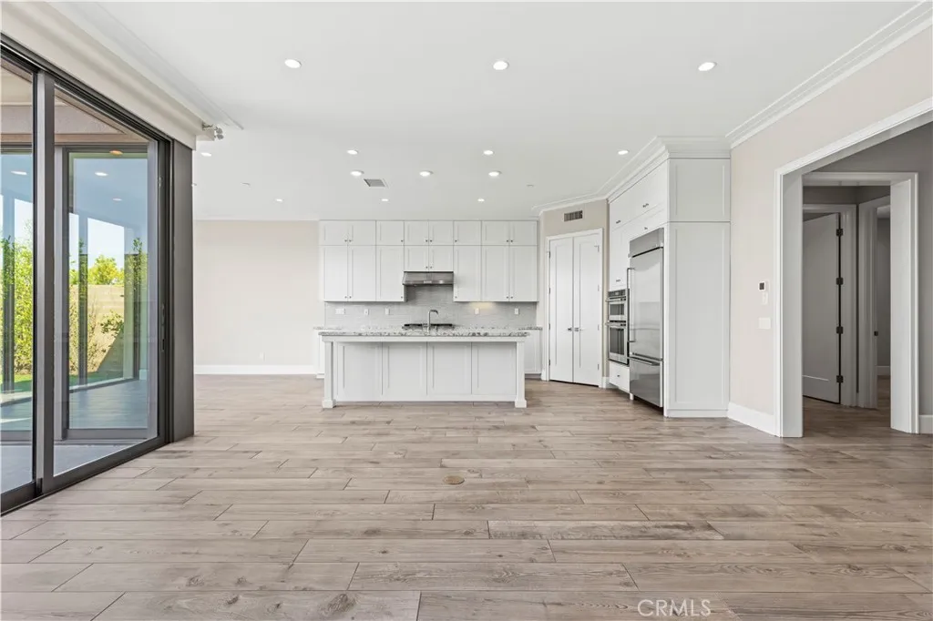 110 Statura, Irvine, California 92620 — photo 5